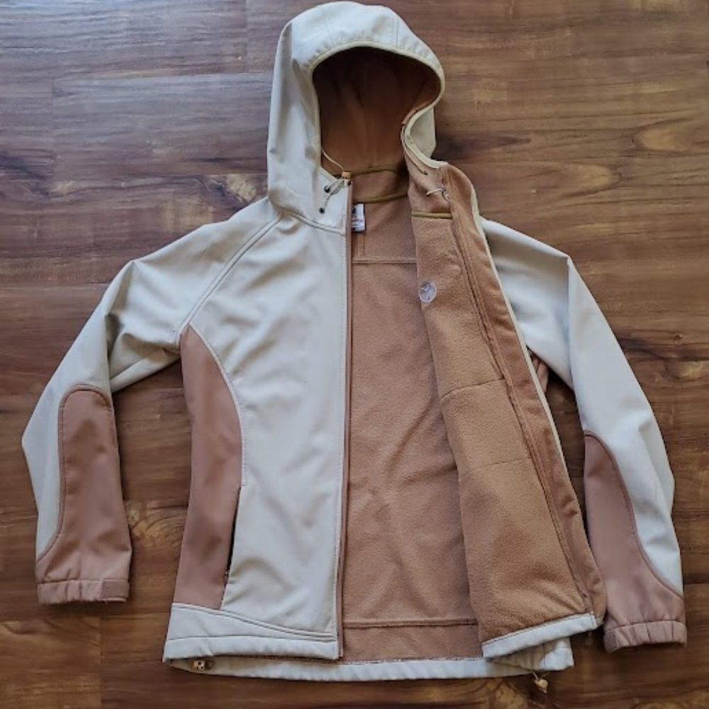 Legendary Whitetails Women's casual jacket, weather resistant